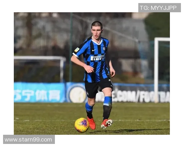 阿尔瓦罗莫拉塔从绿茵少年到西班牙锋线核心的逆袭之路